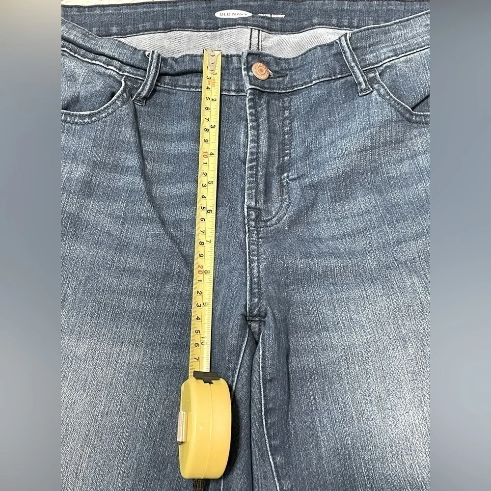 Old Navy Women’s Jeans Size 12 Mid Rise Super Skinny Cotton Classic